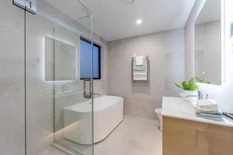 Photo of property in 17 Tupa Street, Long Bay, Auckland, 0630