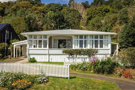 Photo of property in 300 Thames Coast Sh25 Road, Thornton Bay, Thames, 3575