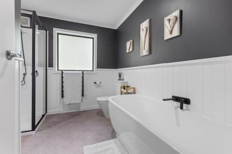 Photo of property in 7e Tasman Street, Vogeltown, New Plymouth, 4310