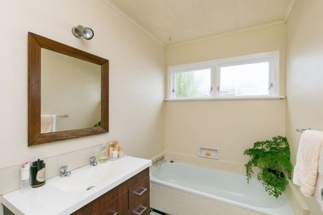 Photo of property in 28 The Quarterdeck, Whitby, Porirua, 5024