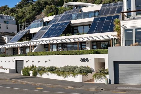 Photo of property in 2/326 Oriental Parade, Oriental Bay, Wellington, 6011