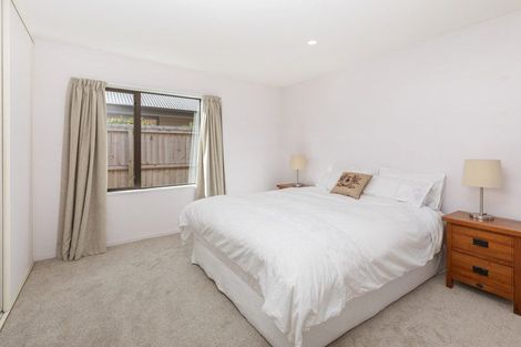 Photo of property in 32a Farquhars Road, Redwood, Christchurch, 8051