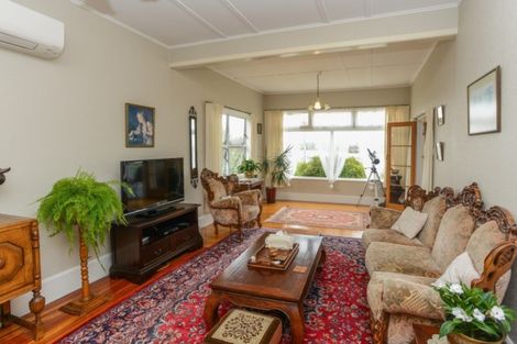 Photo of property in 43 Racecourse Road, Waipukurau, 4200