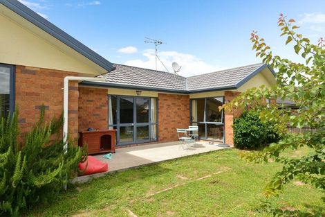 Photo of property in 181 Old Farm Road, Hamilton East, Hamilton, 3216