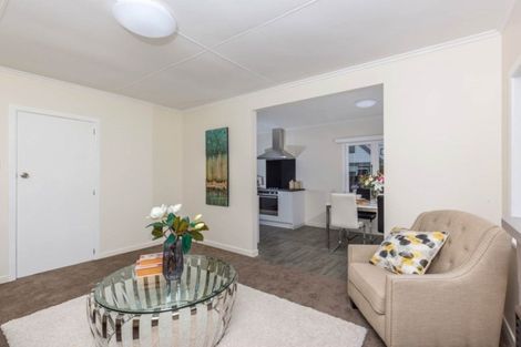 Photo of property in 1/87 Nile Road, Milford, Auckland, 0620