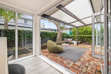 Photo of property in 21a Campbell Road, Mount Maunganui, 3116