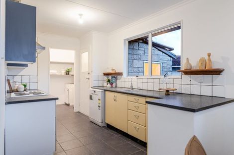 Photo of property in 15 Kaimanawa Street, Kelvin Grove, Palmerston North, 4414