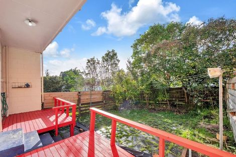 Photo of property in 2/19 Copley Street, New Lynn, Auckland, 0600