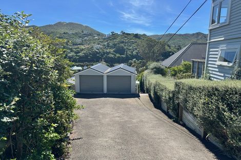 Photo of property in 8 Trelissick Crescent, Ngaio, Wellington, 6035