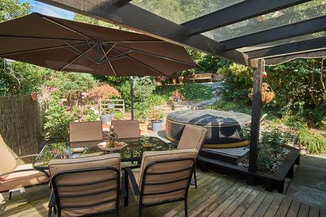 Photo of property in 2 Coulter Place, Geraldine, 7930