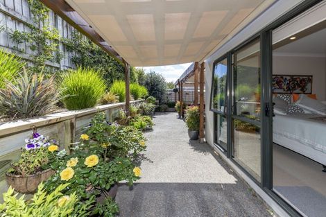 Photo of property in 14 San Priamo Place, Paraparaumu Beach, Paraparaumu, 5032