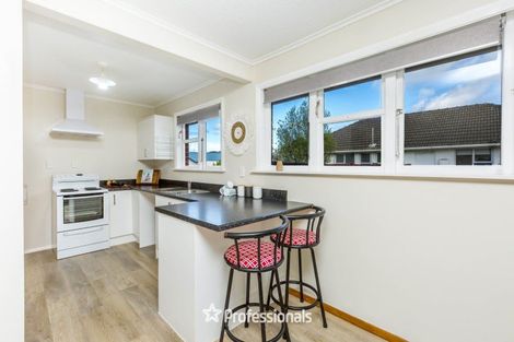 Photo of property in 53 Totara Park Road, Clouston Park, Upper Hutt, 5018