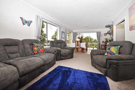 Photo of property in 2/90 Rosier Road, Glen Eden, Auckland, 0602