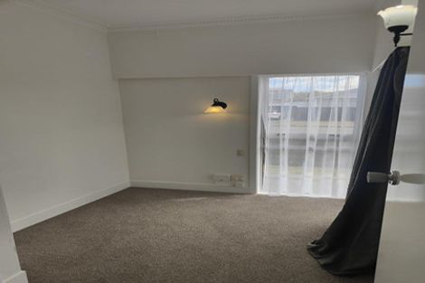 Photo of property in 24 Ellesmere Avenue, Miramar, Wellington, 6022