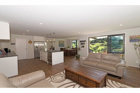 Photo of property in 63b Manuka Grove, Helensville, 0875
