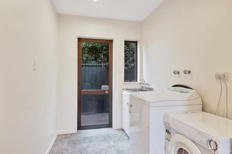 Photo of property in 412 Yaldhurst Road, Russley, Christchurch, 8042