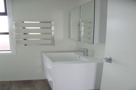 Photo of property in 104/1 Village Quarter Lane, Frankton, Hamilton, 3204