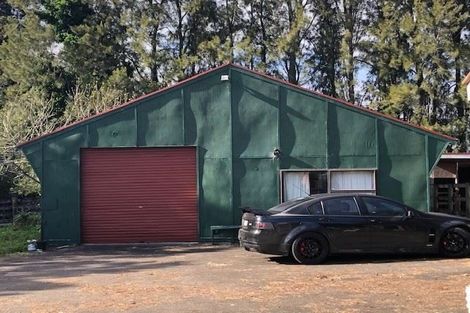 Photo of property in 215 Nixon Road, Taupaki, Henderson, 0782