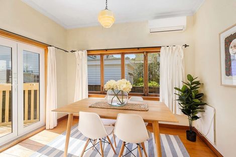 Photo of property in 14 Simla Crescent, Khandallah, Wellington, 6035