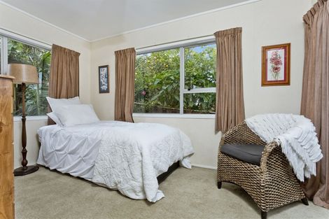 Photo of property in 2/2 Northwick Place, Hillcrest, Auckland, 0627