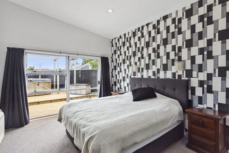 Photo of property in 108 Martin Road, Paraparaumu Beach, Paraparaumu, 5032