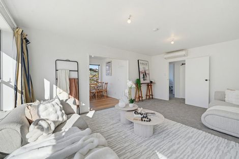 Photo of property in 2/6 Valerie Place, Redwood, Christchurch, 8051
