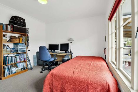 Photo of property in 16 Tregarth Street, Saint Johns Hill, Whanganui, 4501