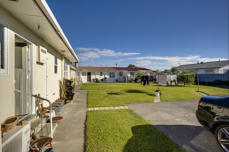 Photo of property in 5/82 Meeanee Road, Taradale, Napier, 4112