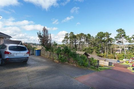 Photo of property in 53 Helleur Road, Massey, Auckland, 0614
