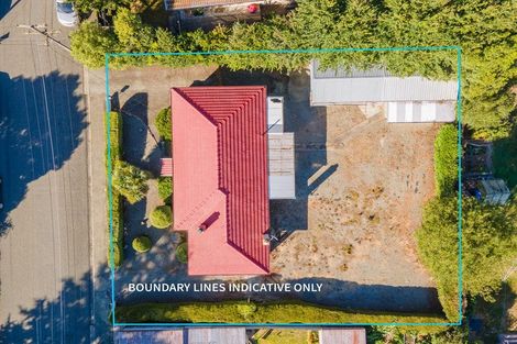 Photo of property in 2 Hughes Street, Waimate, 7924