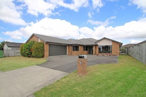 Photo of property in 45 Aquila Crescent, Rototuna North, Hamilton, 3210