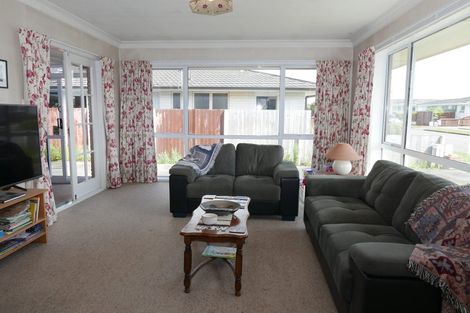 Photo of property in 20 Apollo Place, Papanui, Christchurch, 8052