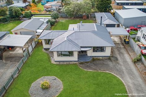 Photo of property in 17 Neptune Street, Dannevirke, 4930