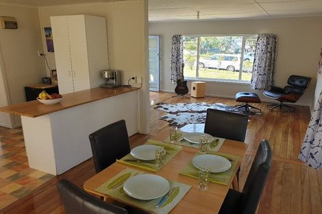 Photo of property in 1/7 Savoy Road, Glen Eden, Auckland, 0602