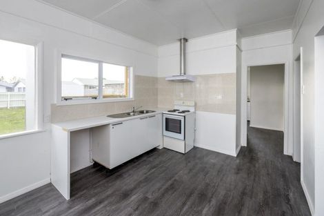 Photo of property in 12 Stuckey Street, Levin, 5510