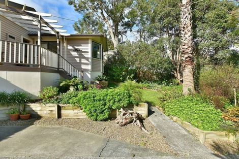 Photo of property in 20 Downer Street, Helensville, 0800