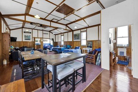 Photo of property in 433 Waihi Road, Normanby, Hawera, 4614