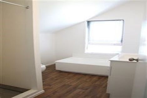 Photo of property in 6/64a Birkdale Road, Birkdale, Auckland, 0626