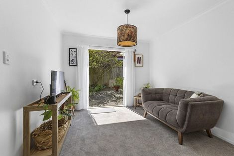 Photo of property in 49 Cluny Road, Plimmerton, Porirua, 5026