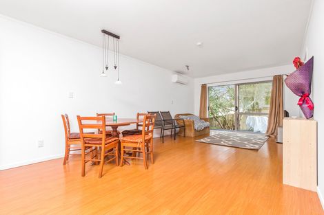Photo of property in 22b Norman Road, Titirangi, Auckland, 0604