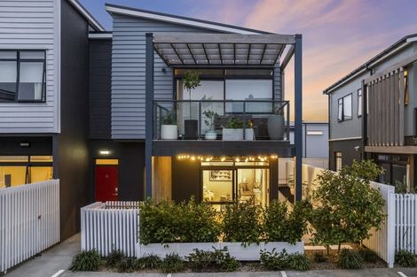 Photo of property in 22 Mollusc Road, Hobsonville, Auckland, 0616