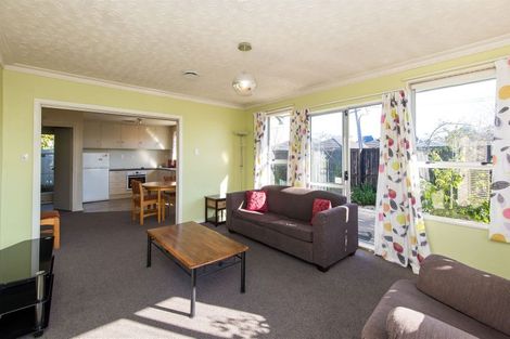Photo of property in 1 Solway Avenue, Ilam, Christchurch, 8041