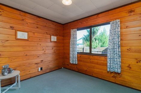 Photo of property in 2/13 Frederick Street, Waltham, Christchurch, 8011