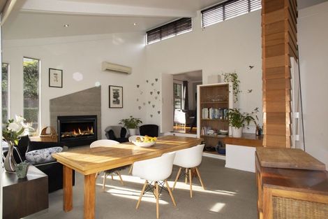 Photo of property in 1 Mcdonnell Road, Arrowtown, 9302
