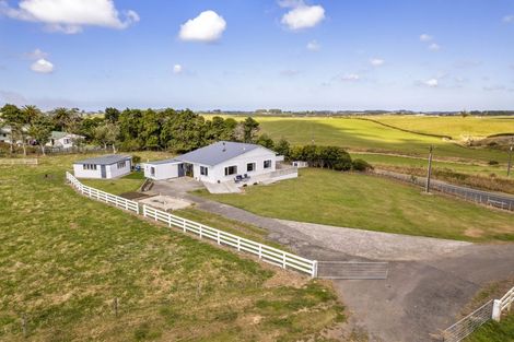Photo of property in 370 Boylan Road, Te Roti, Hawera, 4673