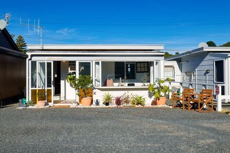 Photo of property in 2/132 Esplanade, Kaikoura, 7300