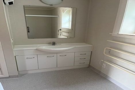 Photo of property in 297 The Parade, Island Bay, Wellington, 6023