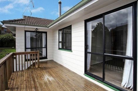 Photo of property in 97 Athena Drive, Totara Vale, Auckland, 0629