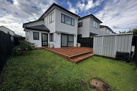 Photo of property in 14 Kearns Drive, Hobsonville, Auckland, 0616