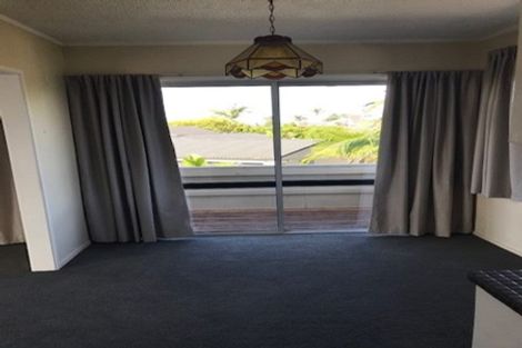 Photo of property in 2/31 Mccrystal Avenue, Bucklands Beach, Auckland, 2012